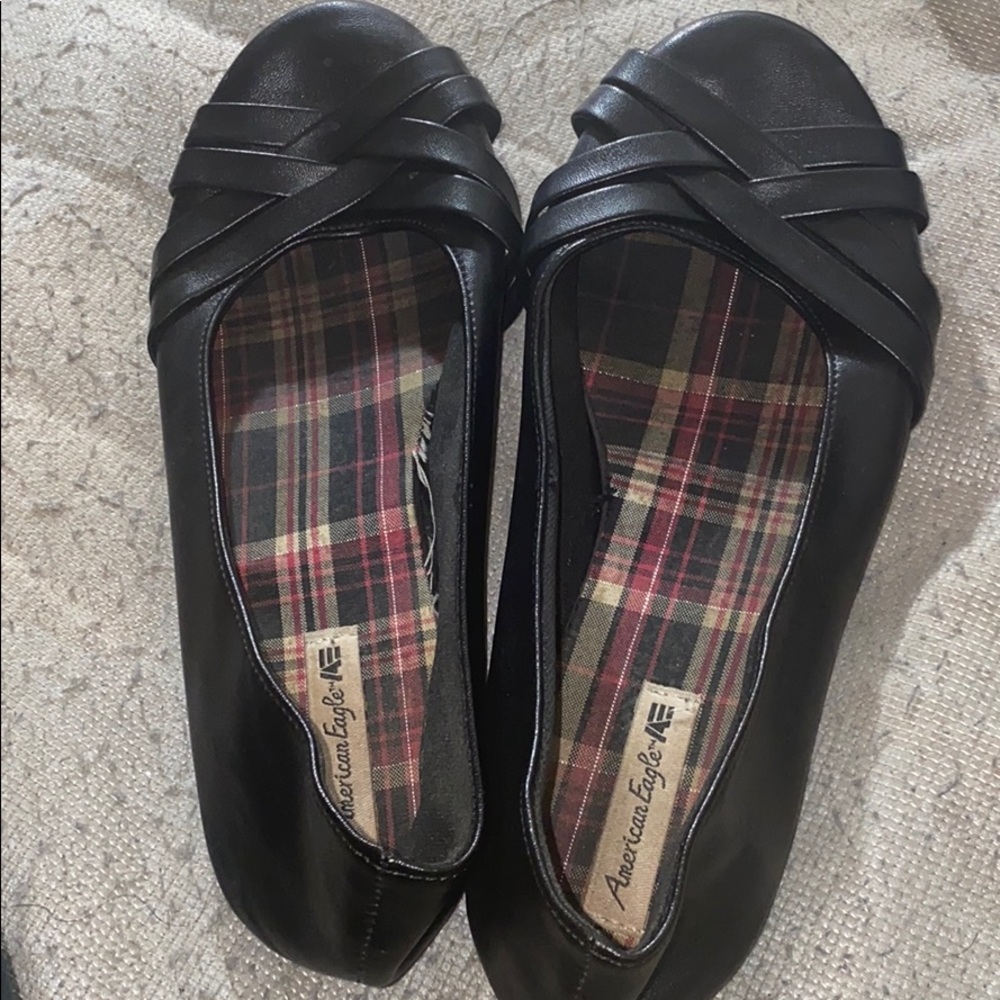 Black flats 3 1/2